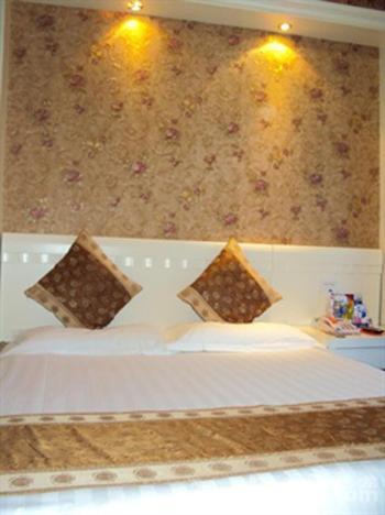 ونزهو Oasis Hotel الغرفة الصورة